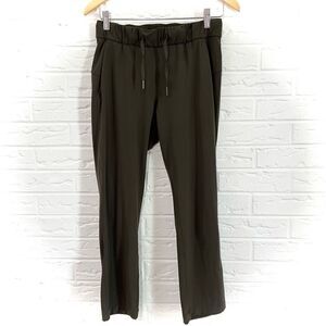 Lululemon On The Fly Crop 23” Dark Olive Size 2